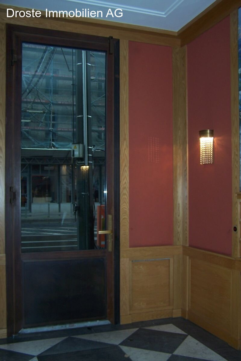 TOP City Lage - Büro/Praxis im 1.OG rechts 