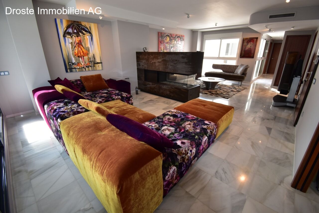 Wohnzimmer im 6.OG Wohnzimmer im 6.OG