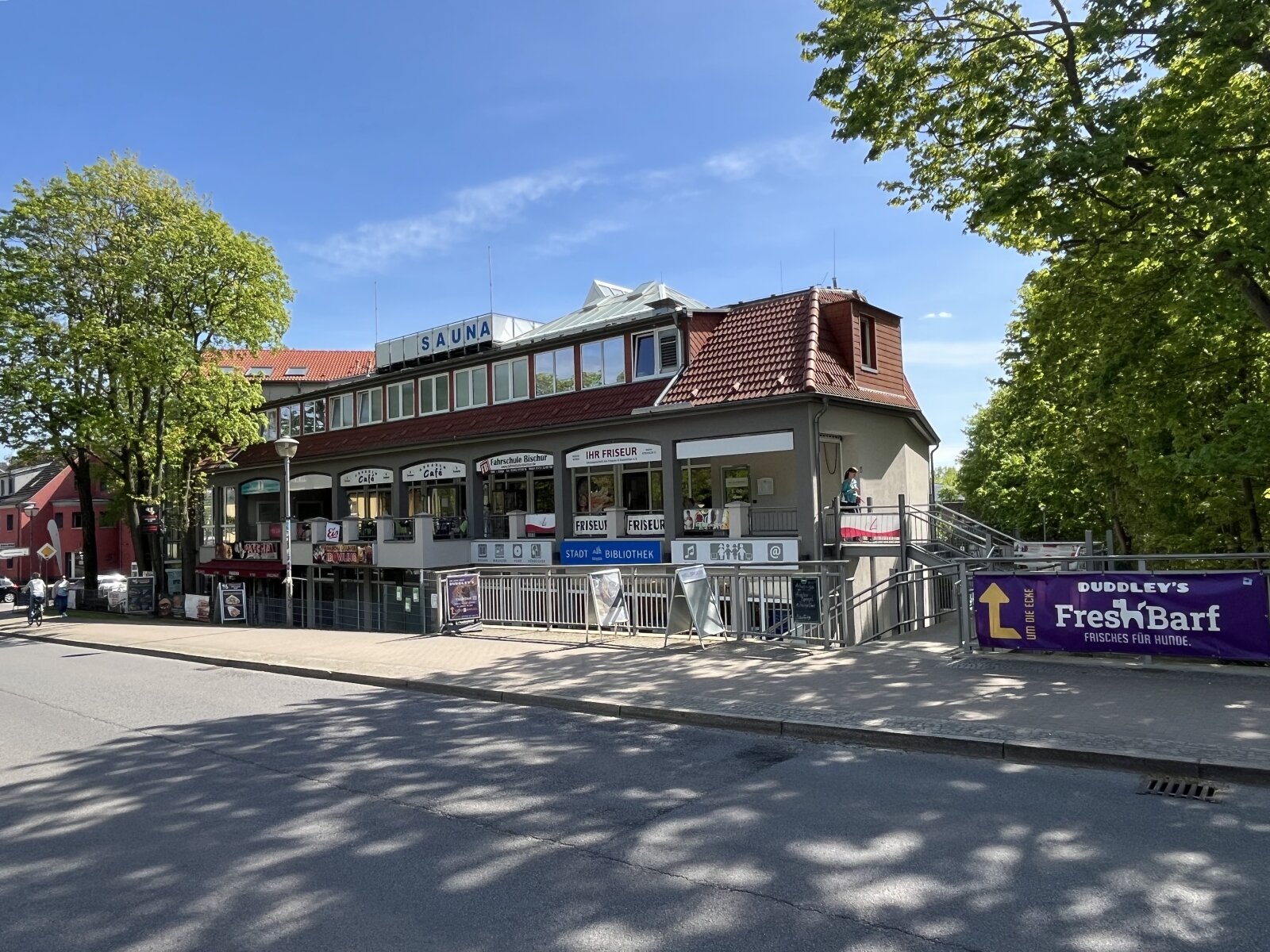 City Arkaden in Hohen Neuendorf, directly opposite the S-Bahn station