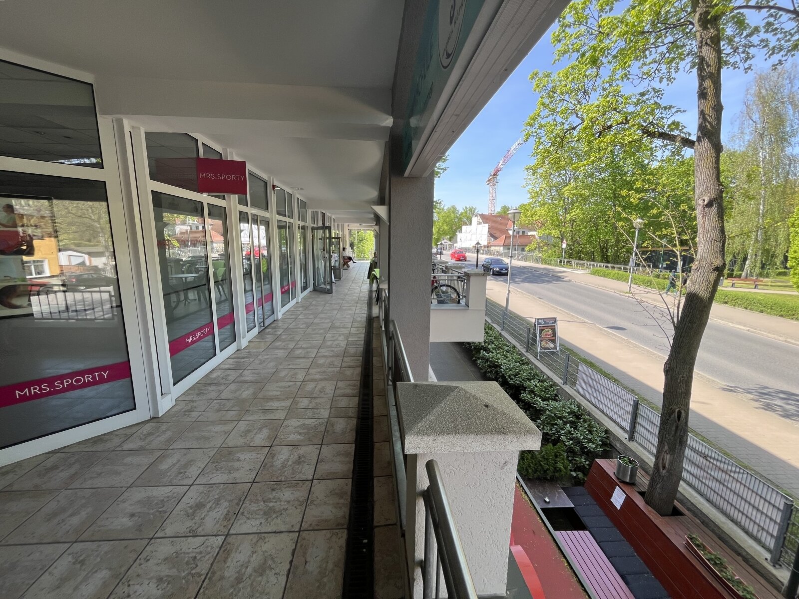 City Arkaden in Hohen Neuendorf, directly opposite the S-Bahn station