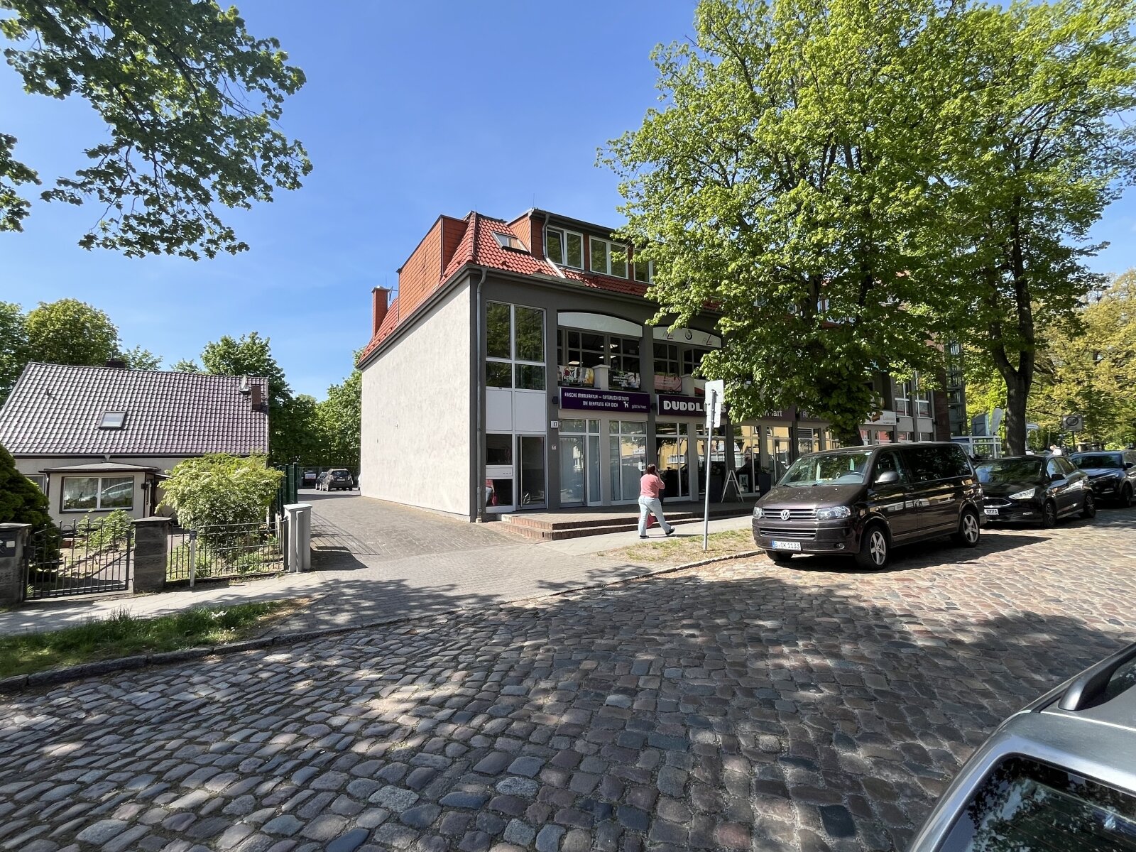 City Arkaden in Hohen Neuendorf, directly opposite the S-Bahn station